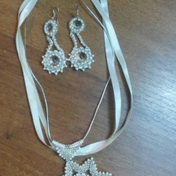 Украшение ручной работы