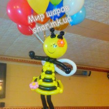 Пчелка на гелиевых шарах