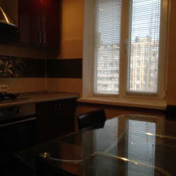 сдаю свою 3-x комнатную квартиру, центр Николаев