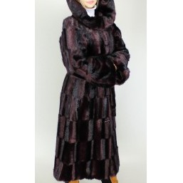 Продаю шубу из искусственного меха Белла бордо