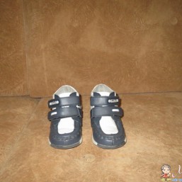 Кожанные ботинки 24 размер в хорошем состоянии для мальчика