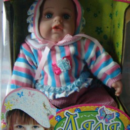 Пупс музыкально-говорящая кукла 