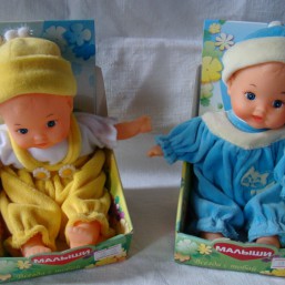 Пупсы в коробочках