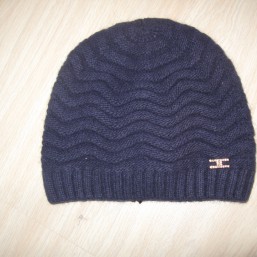 Шапки Elisabetta Franchi 