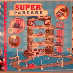 Паровозик THOMAS - супер паркинг