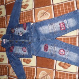 Джинсовый костюм