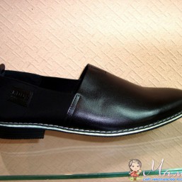 Мужские туфли с задником-резинкой