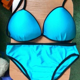 продаю новый купальник