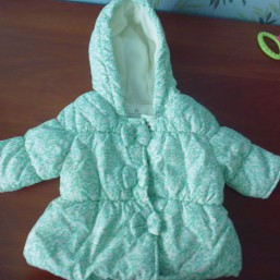 куртка на девочку от 3 х месяцев NEXT в отличнейшем состоянии!!! 