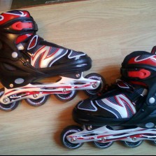 Роликовые коньки раздвижные размер 38-41.