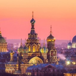 Бежевая куртака ZARA