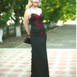 Платье вечернее 