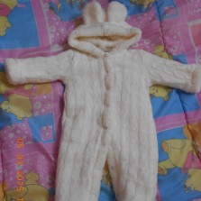 красивый и теплый человечек для девочки