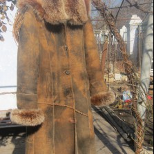 Дубленка натуральная клееная с капюшоном!!!