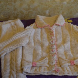 Костюм вязанный 