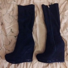 Замшевые новые сапоги