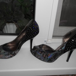 Нарядные туфли р 37