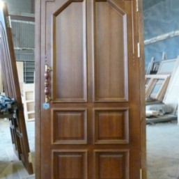КУПЛЮ ВХОДНУЮ ДВЕРЬ ДЕРЕВЯННУЮ Б.У   В Б. КОРЕНИХЕ !!!!