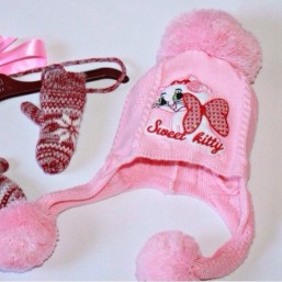 Милейшая шапочка на весну с кошечкой