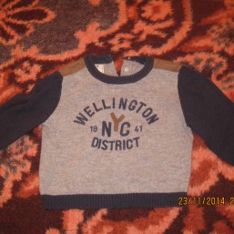 Продам кофточку