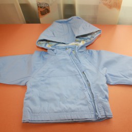 Фирменные ветровки на малыша