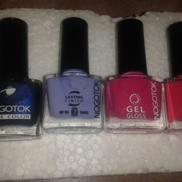 лаки для ногтей