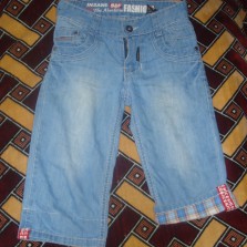 Продаю бриджи джинсовые