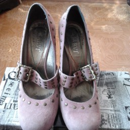 Туфли замшевые нежно-розовые