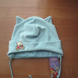 Шапка трикотажная. 