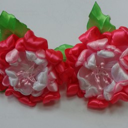 Резиночки, заколки, повязки, цветы для маленьких принцес.