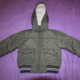 деми курточка 12 мес.