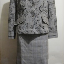 Костюм женский