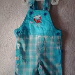 Отличный натуральный комбинезон от 0 до 4 месяцев,новый