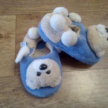 Комнатные тапочки на мальчика