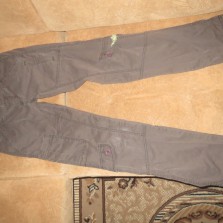 спортивные катоновые штаны, р-р 32 либо наш 44