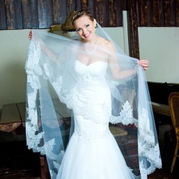 Срочно продам свадебное платье