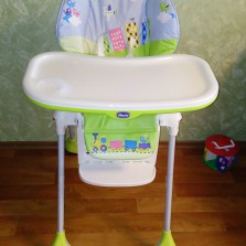 Стульчик для кормления Chicco Polly 2 в 1. Как новый!