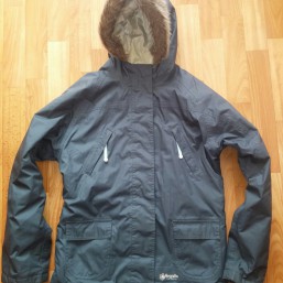 Водонепроницаемая куртка Regatta размер S-M