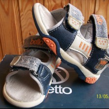 Босоножки Betto 23 р. по стельке 14 см