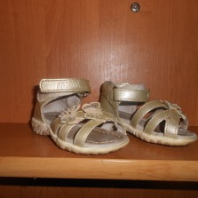 ДЕТСКАЯ ОБУВЬ