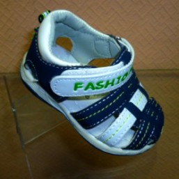 Детские босоножки для мальчика