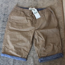 Продам мужские шорты Next 40 р-р