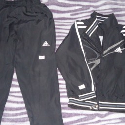 спортивный костюм