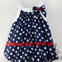 Хлопковый нарядный сарафан на рост 90 см.