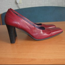 Туфли Италия бордовые кожаные 38р.