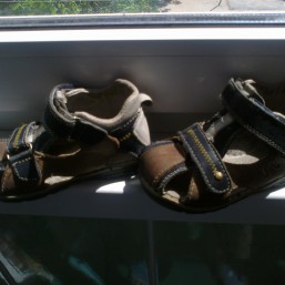 Босоножки кожаные !!! И внутри и снаружи...