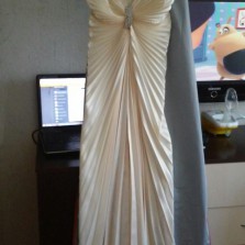 дам на прокат вечернее платье