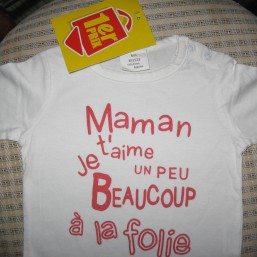 Тоненькая футболка с длинным рукавом