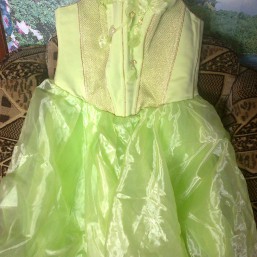 Нарядное платье!!!!!