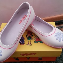 Туфельки TIRANITOS 29 размер,кожа